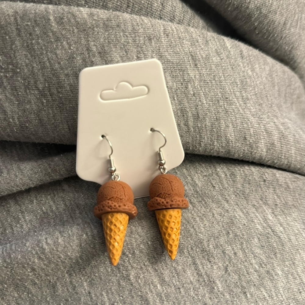 ICE CREAM CONE cute earrings kawaii food animal - bundle for discount​​